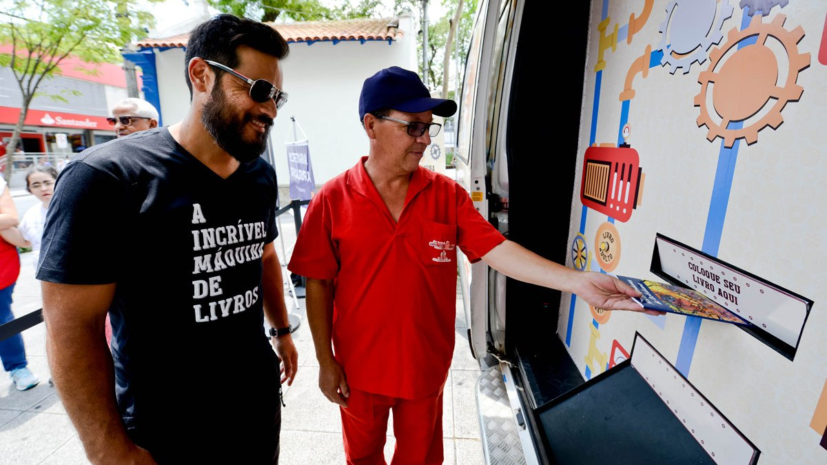 Incentivo à leitura é o foco da  “A Incrível Máquina de Livros” hoje na Matriz
