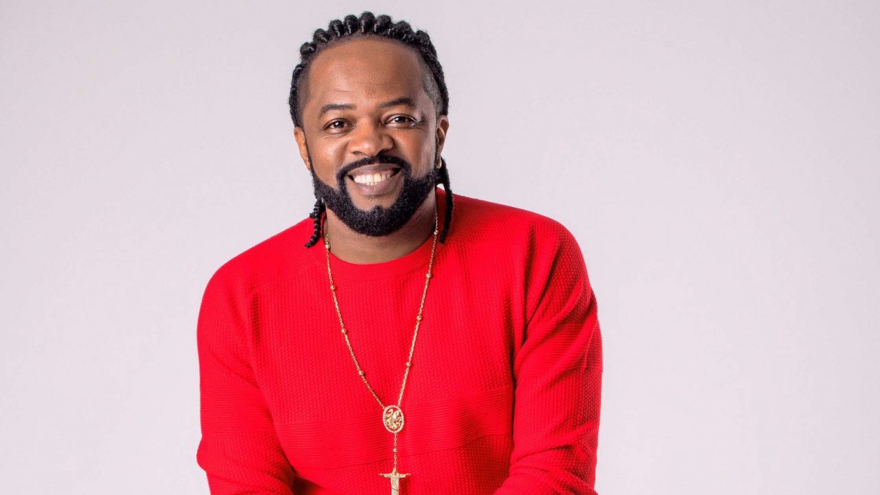 Sambista Xande de Pilares anuncia show em Sorocaba