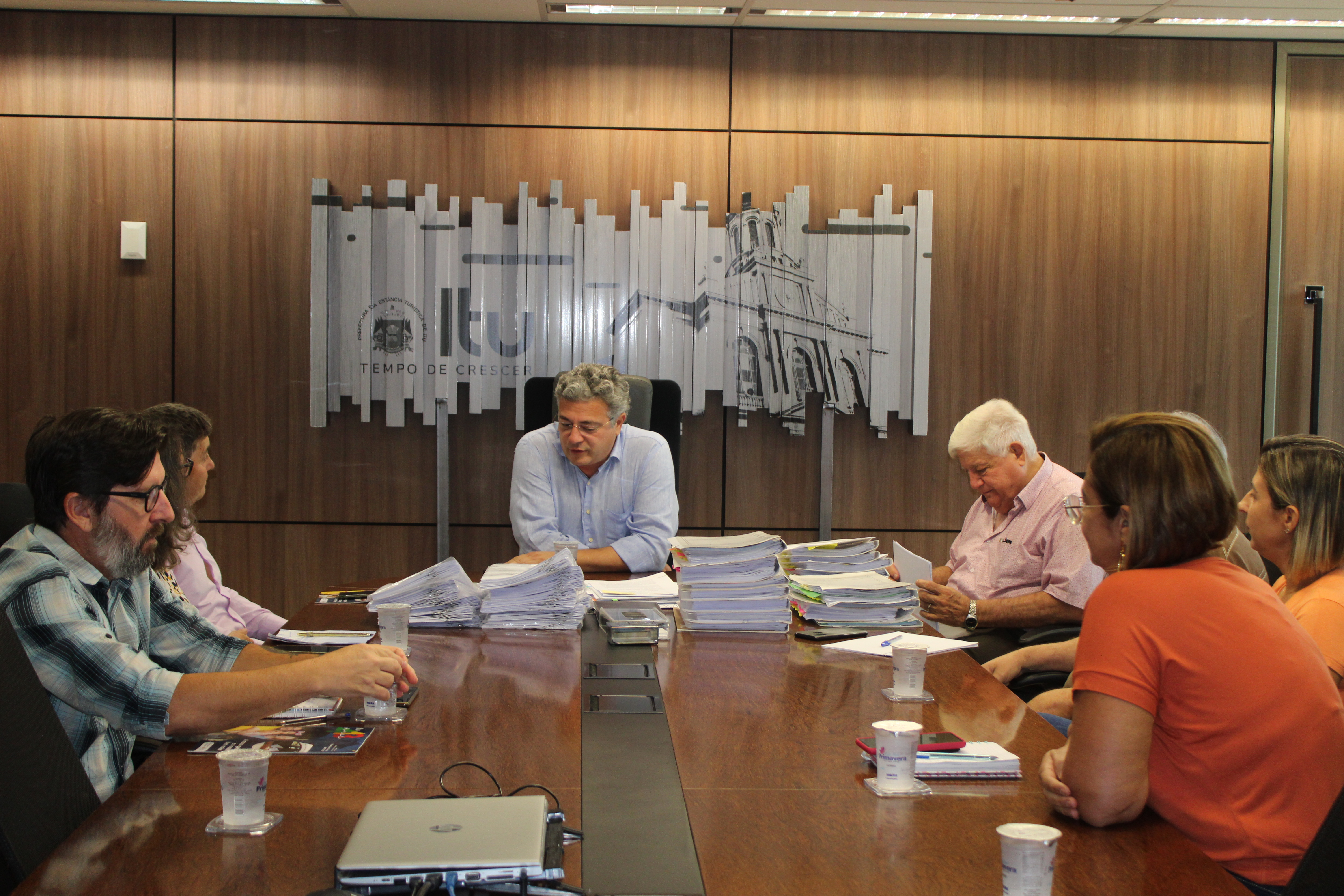 Seguem trabalhos para regularização de lotes na Vila Martins e Jardim das Rosas