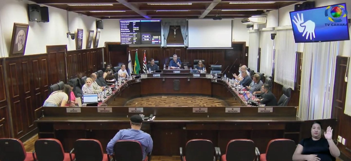 Debate sobre transporte público esquenta o clima da última Sessão Ordinária