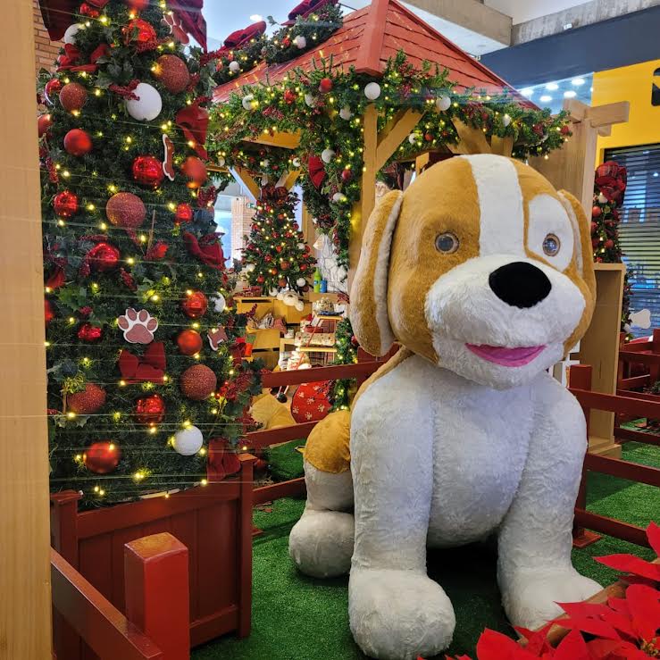 Plaza Shopping Itu encanta com o tema “Natal Pet” na decoração