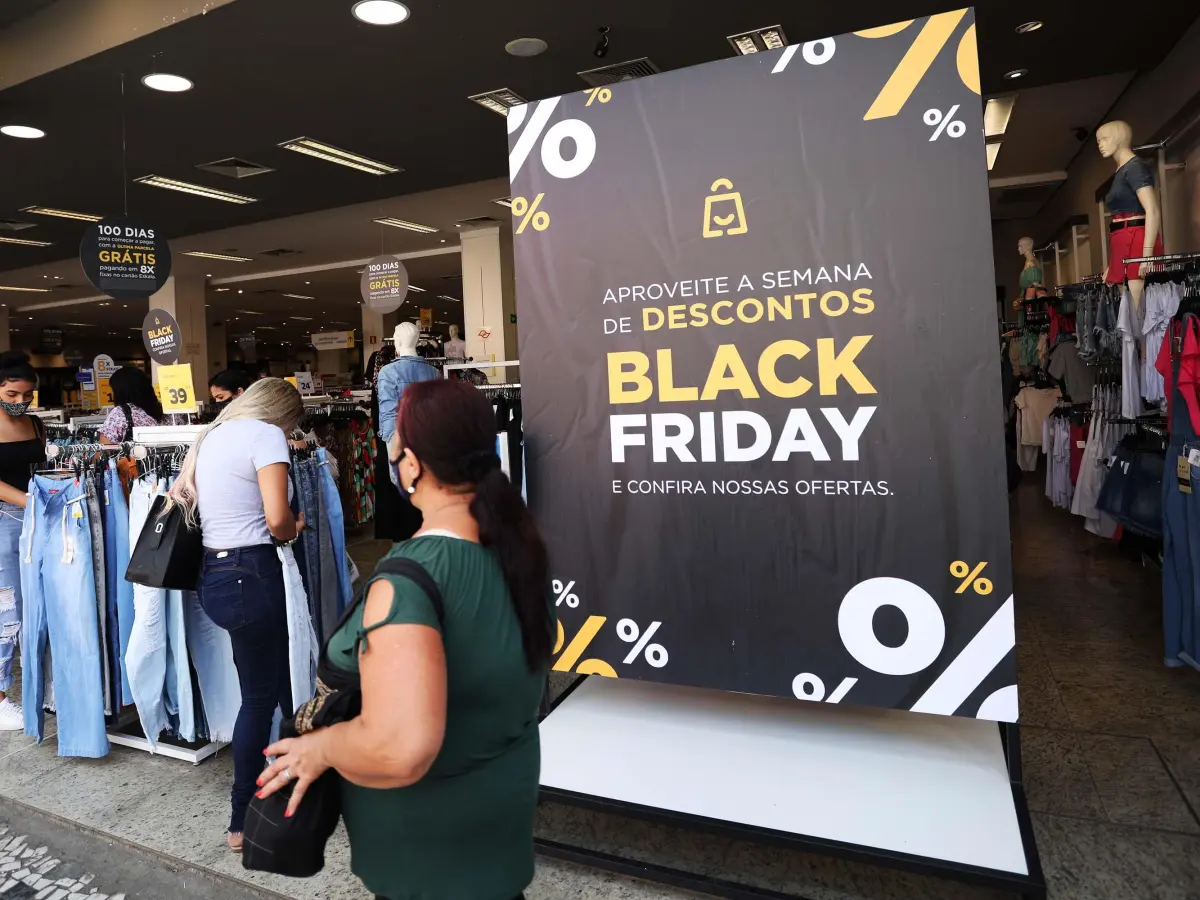 Descontos ou armadilhas? Saiba como evitar golpes na Black Friday