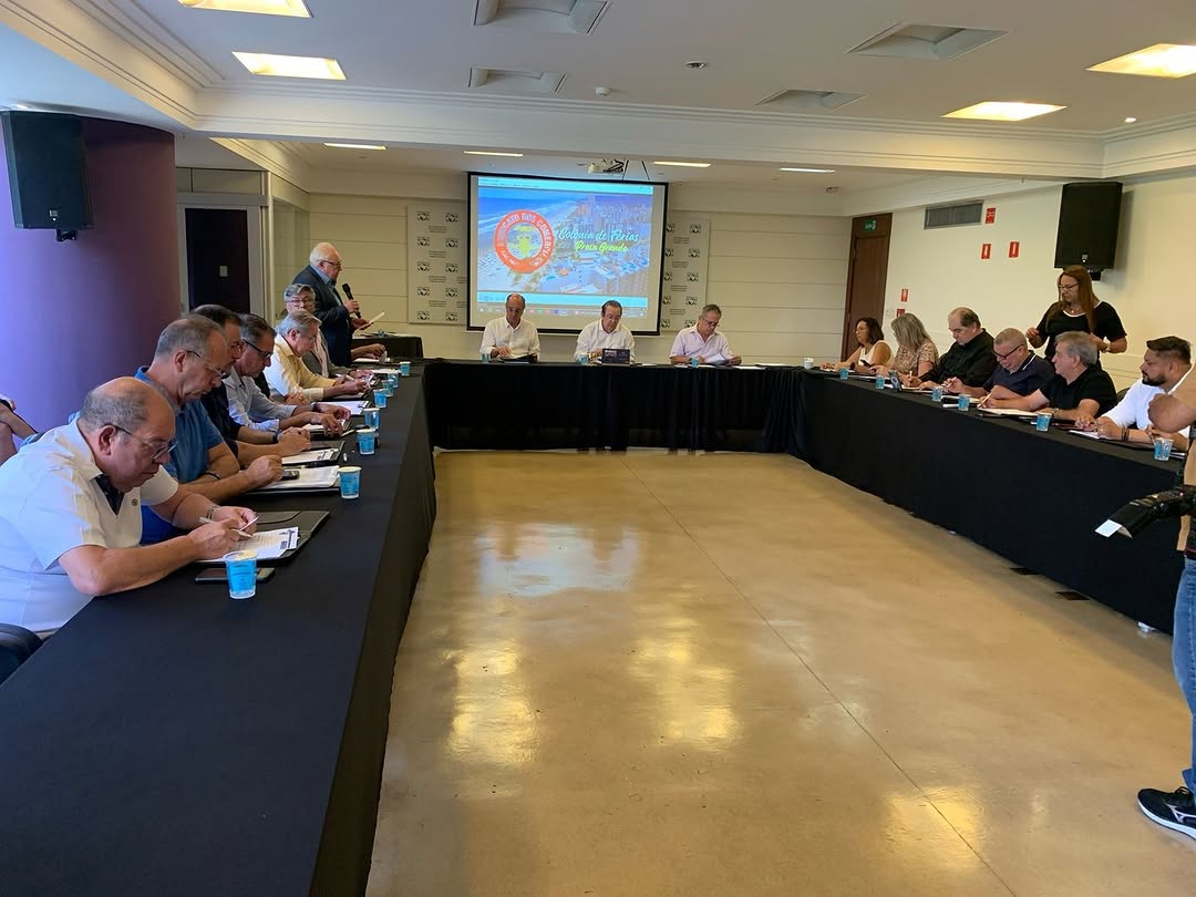 Reunião Ordinária na Fecomerciários promove avanços no Projeto Fênix Educação e Qualificação Profissional