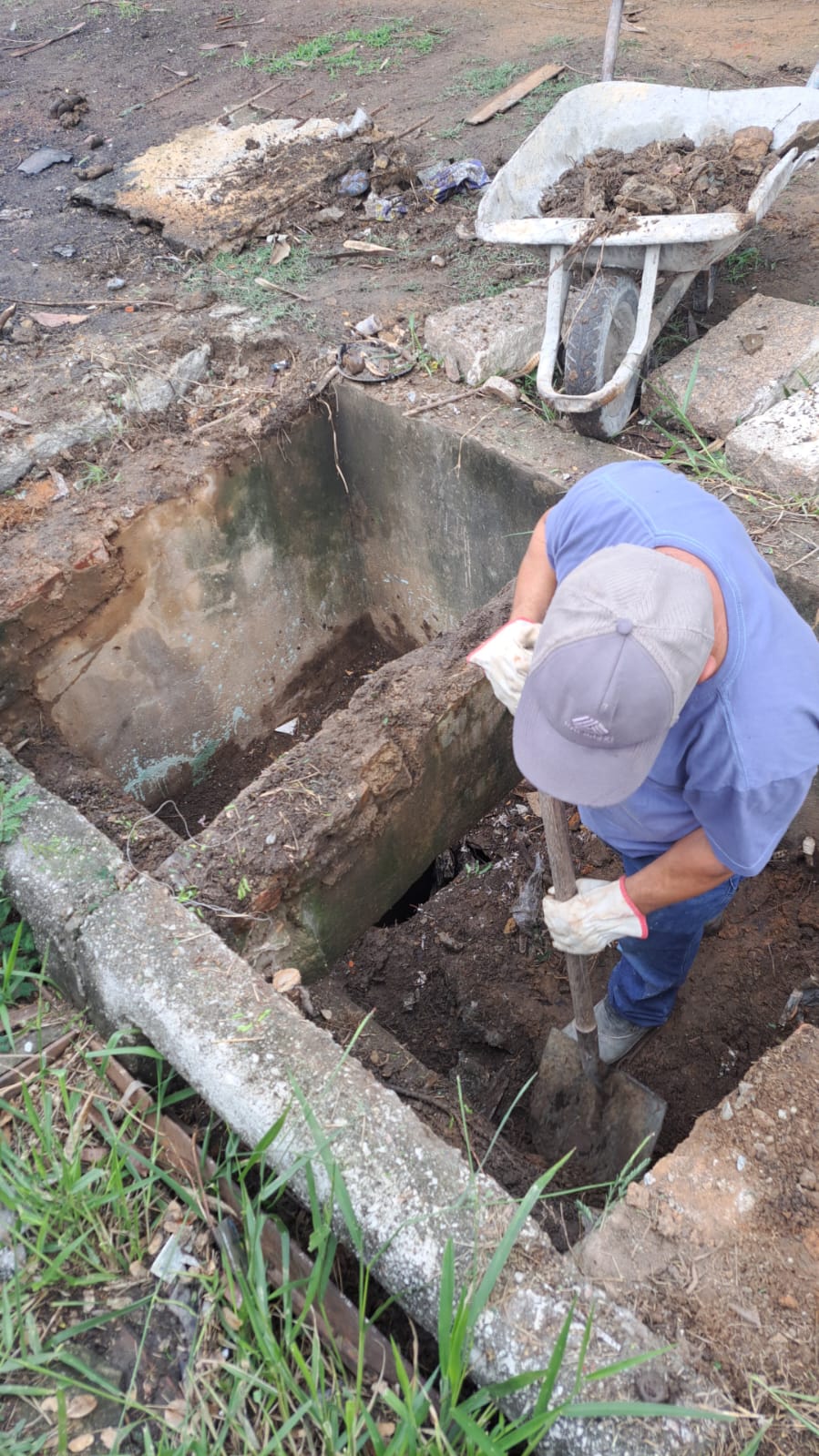 Prefeitura de Itu realiza manutenção em sistema de drenagem no bairro São Camilo para prevenir alagamentos