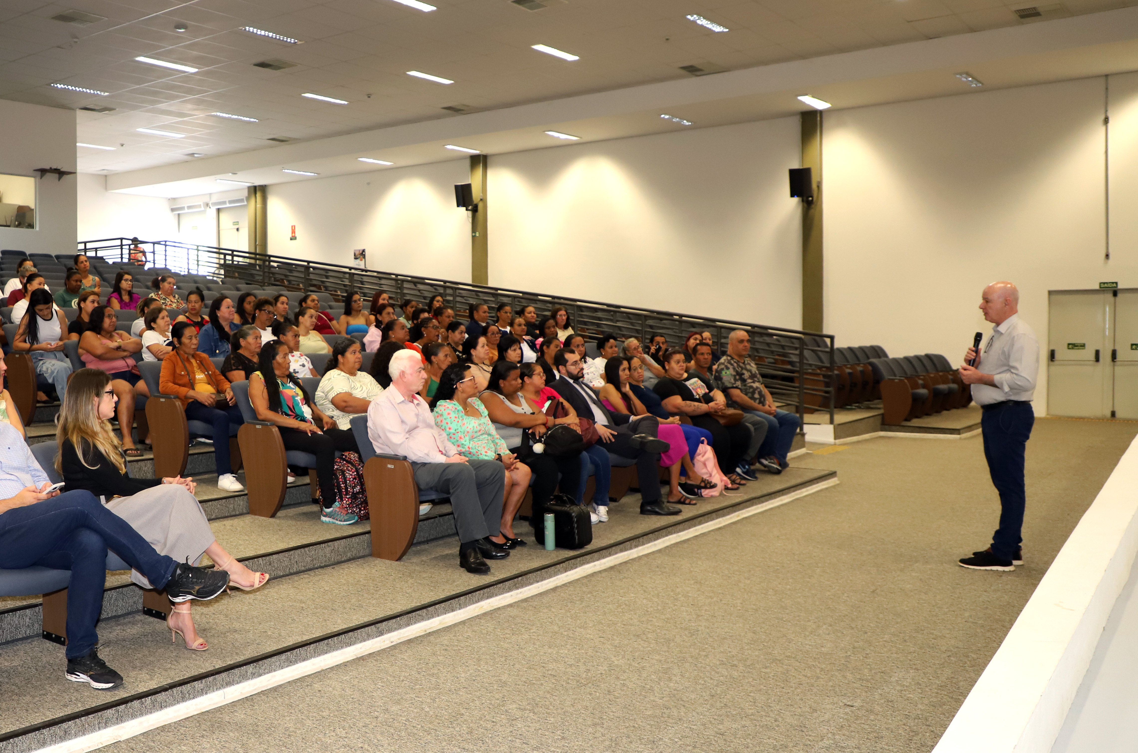 Prefeitura garante pagamento direto a funcionários da Sobrenk e reforça medidas para evitar novos prejuízos