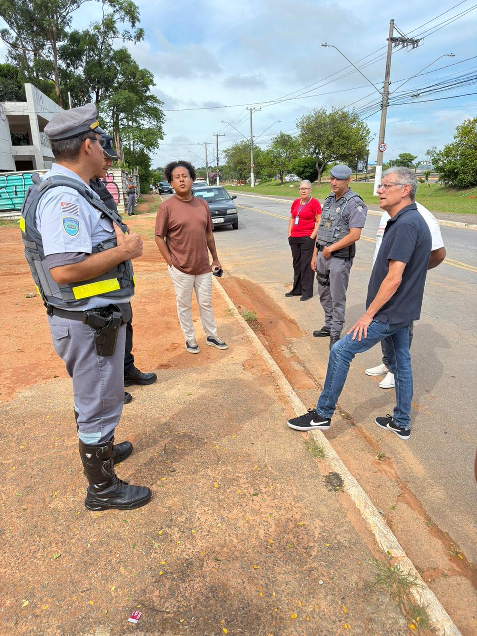 Preparativos para o Carnaval de Rua no Pirapitingui avançam com reunião entre órgãos públicos