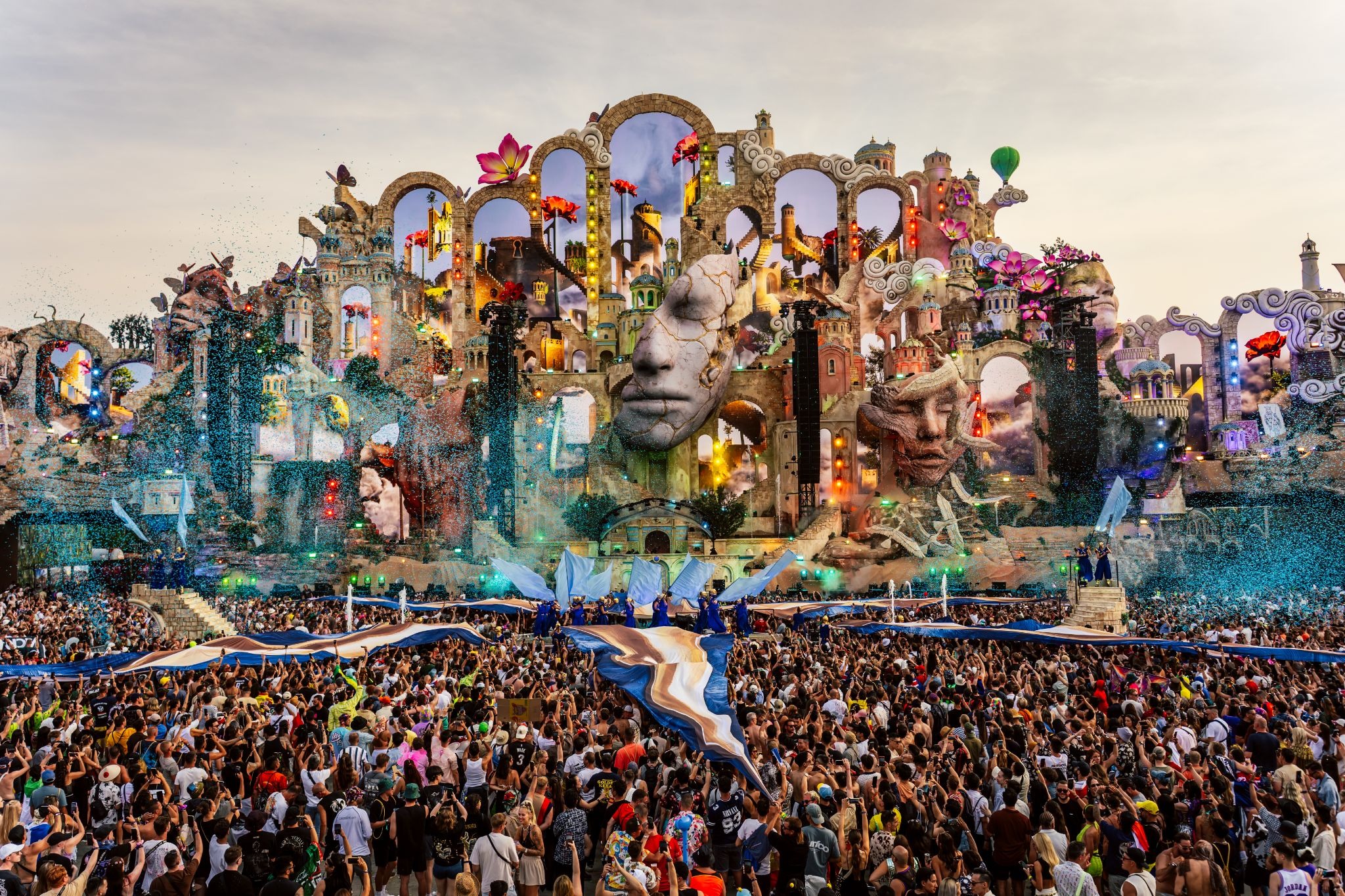 Tomorrowland 2026 encerra edição histórica na Bélgica com protagonismo brasileiro dentro e fora dos palcos