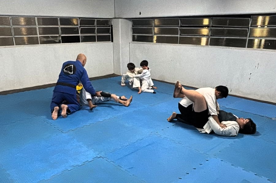 Prefeitura de Itu firma parceria com projeto social de jiu-jítsu para crianças e adolescentes