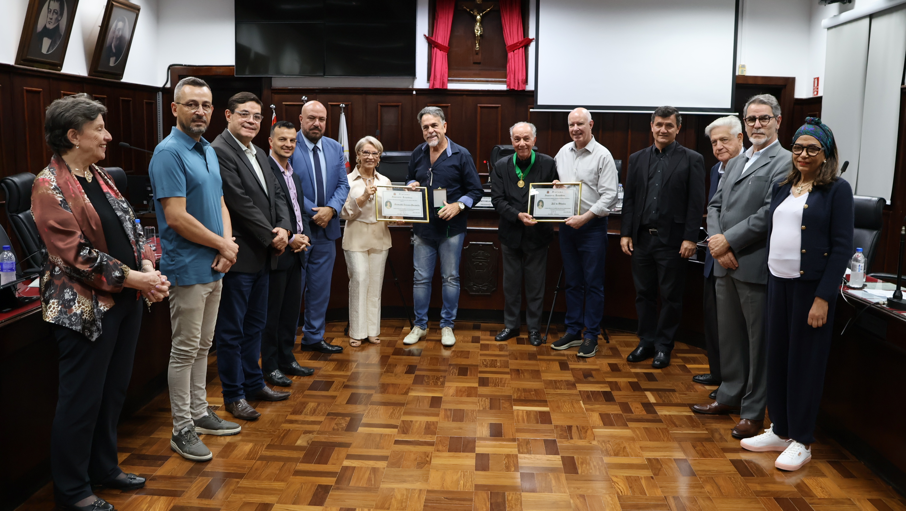Sessão Solene marca entrega da Medalha e Diploma Imperatriz Leopoldina
