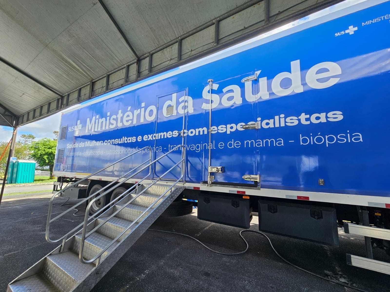 Representante do Ministério da Saúde visita carreta de saúde da mulher em Itu 