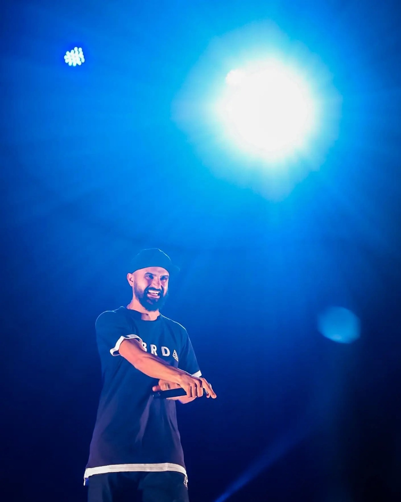 Thiago Ventura apresenta show de stand up comedy em Salto
