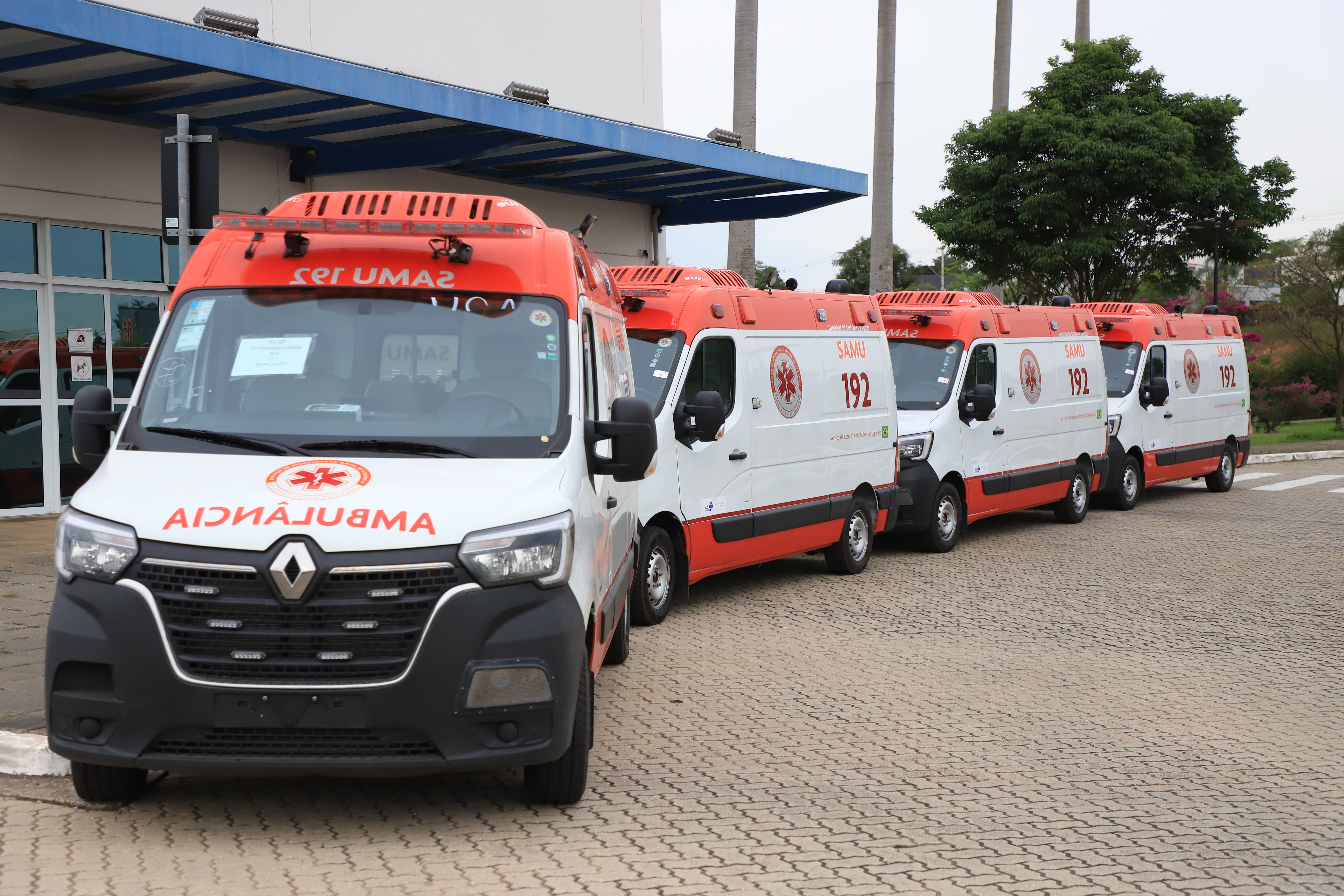 Itu recebe novas ambulâncias e renova a frota do Serviço 192