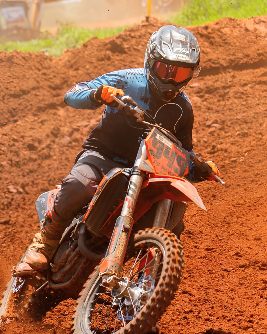 Piloto ituano Gu Bronw lidera o Paulista de Motocross e busca novo título